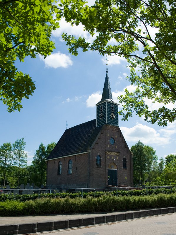 1 juni 2011: Huwelijksvoltrekking in het kerkje van Haskerhorne